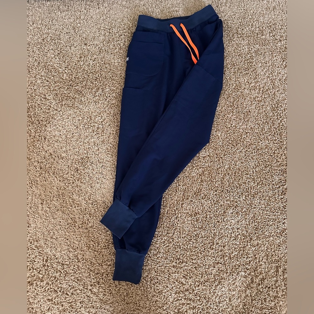 SOLD NA HTF Figs Navy Qua Jogger Pants XXS - Picture 3 of 13